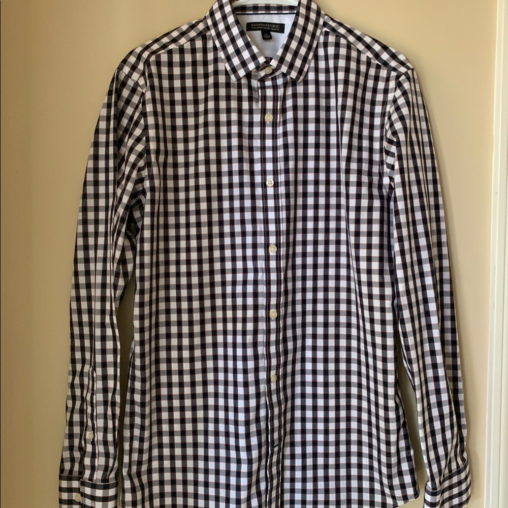 Banana Republic button down dress shirt